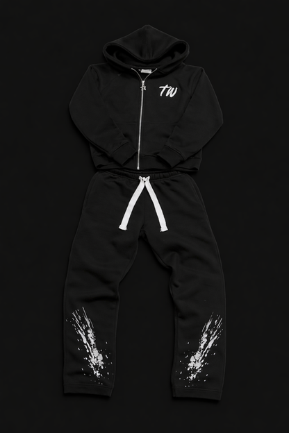 BLACK STRAIGHT LEG TRACKSUIT